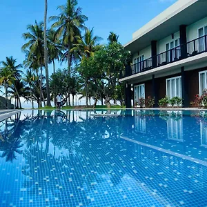 3* Hotell Golden Star Beach